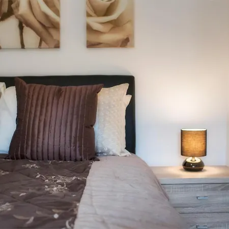 1 Bed In Harrogate Oc-hh071